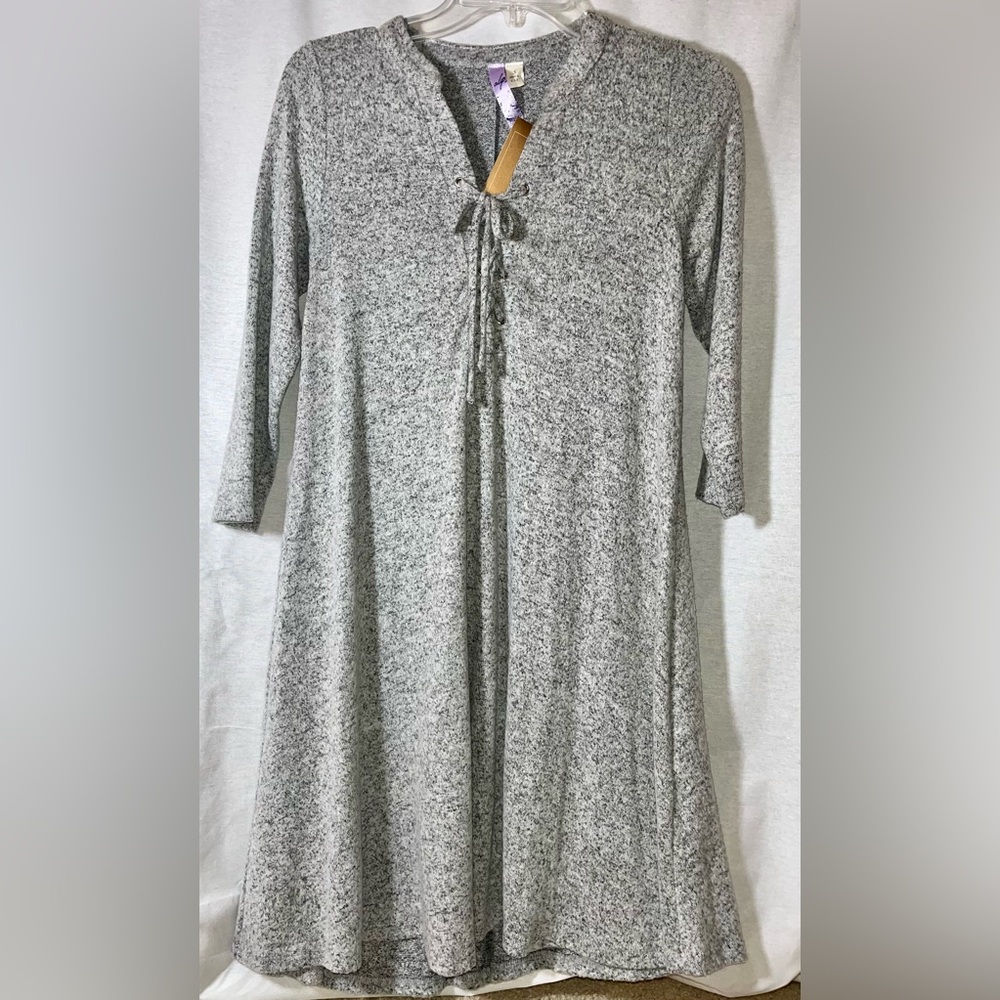 Quarter length sleeve cozy dress